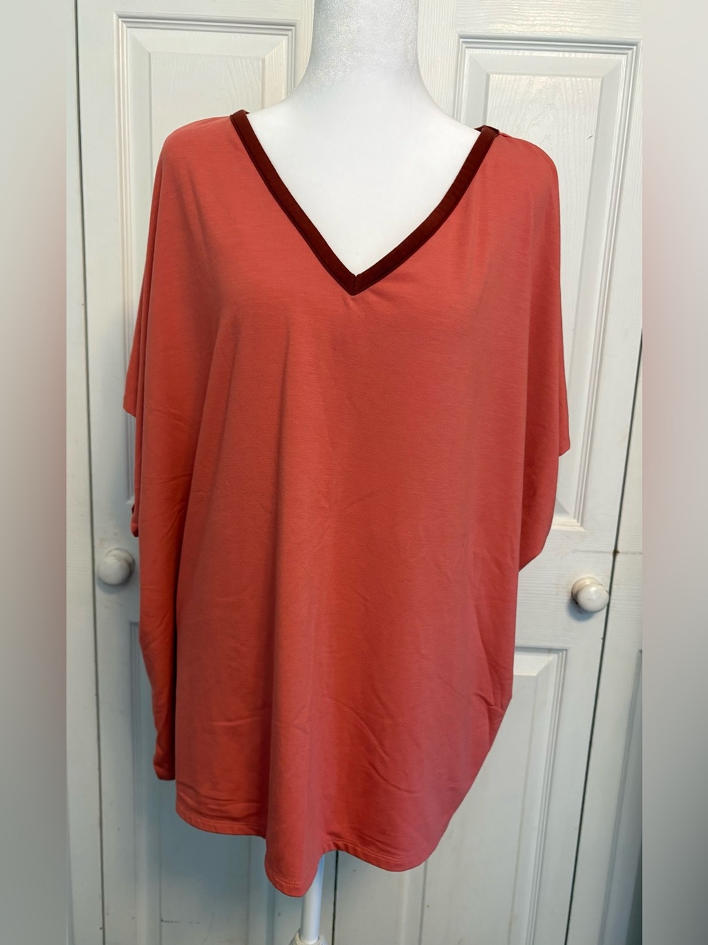 Lands' End Coral V-Neck Short Sleeve Tee with Maroon Trim